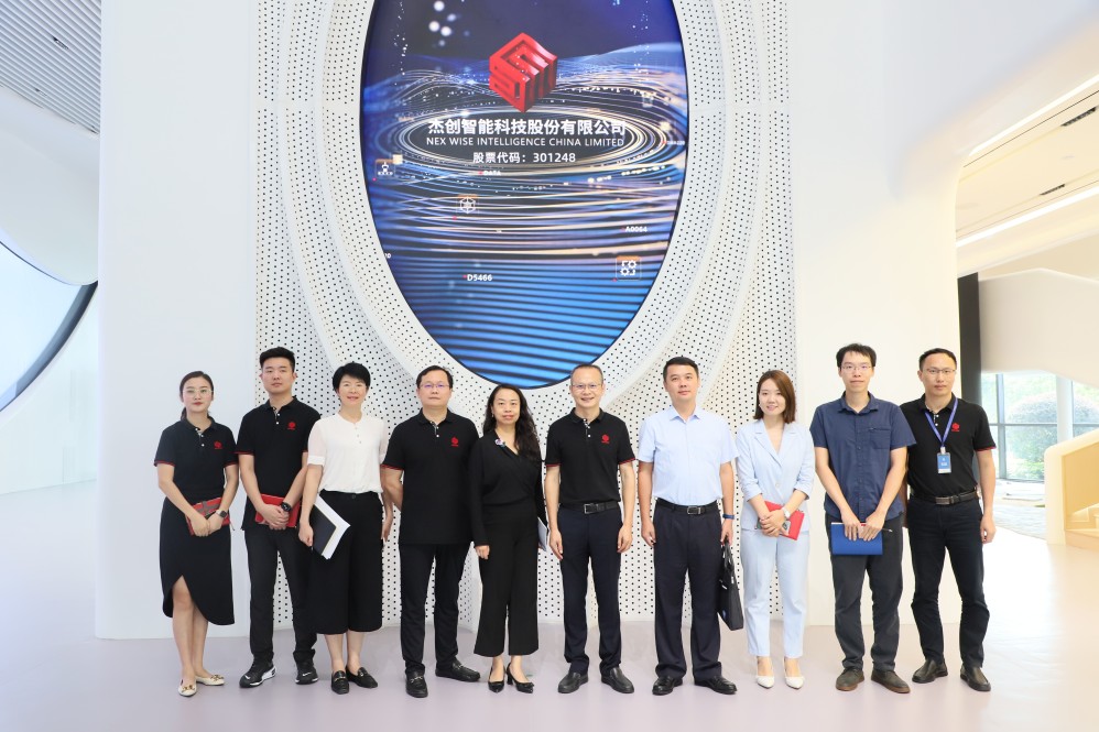 1693878697491982.jpg IMG_5949(1).jpg